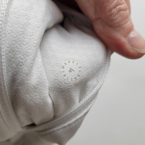 LULULEMON Pace Rival Skirt White 4 Tall - Picture 7 of 11